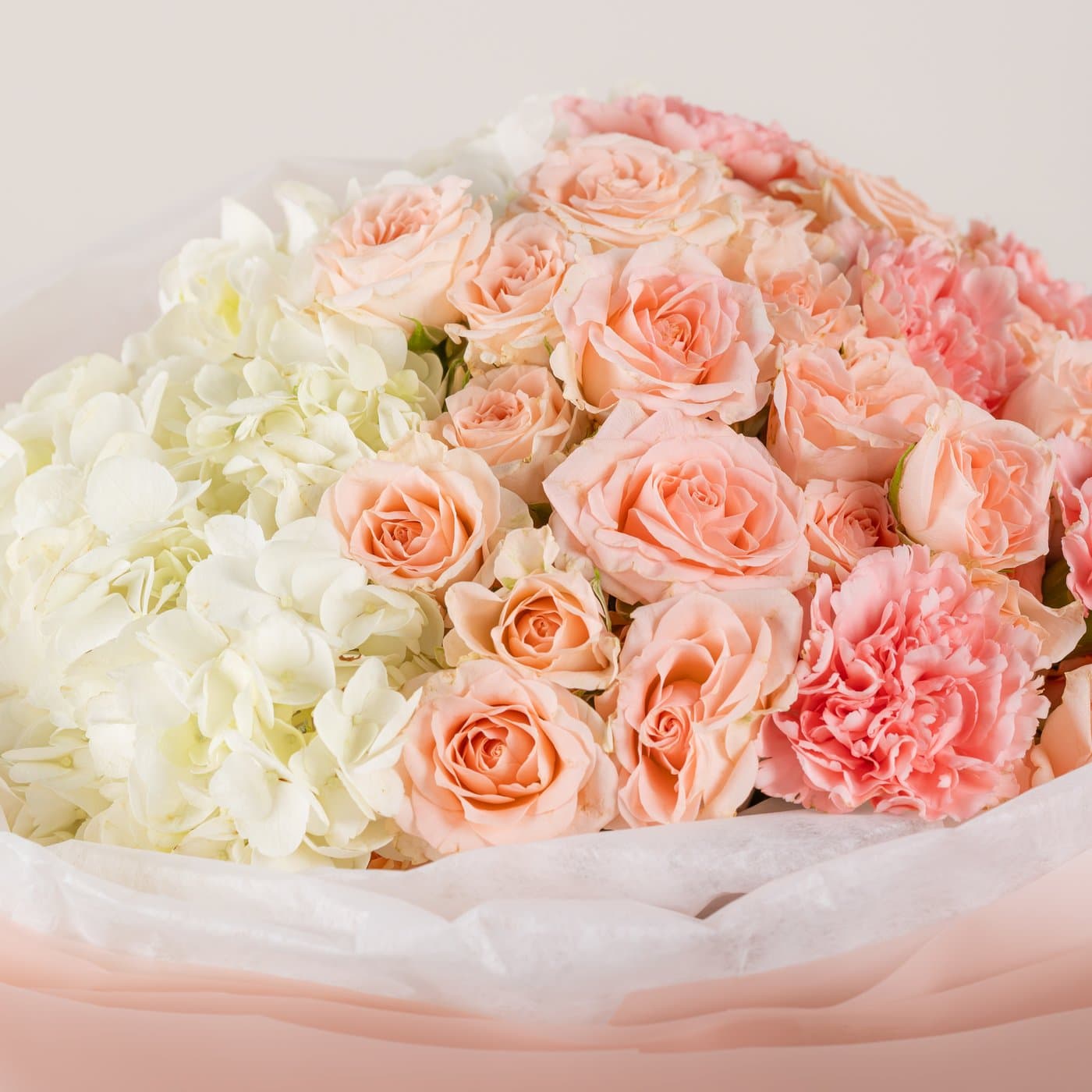 White & Pink Flower Bouquet