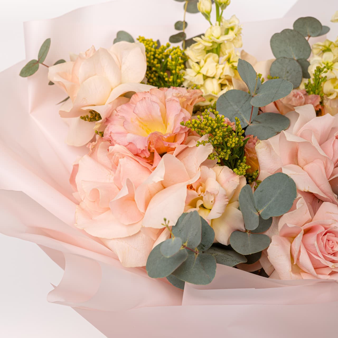 Soft Petals Flowers Bouquet
