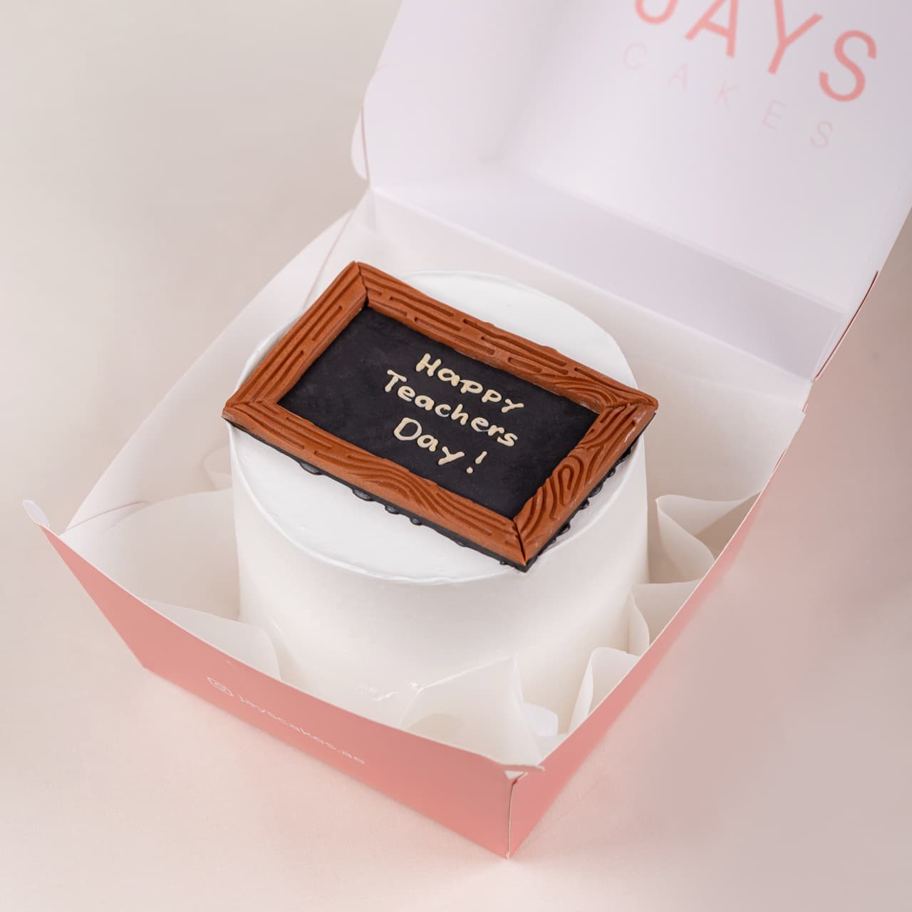 Happy Teachers Day Cake